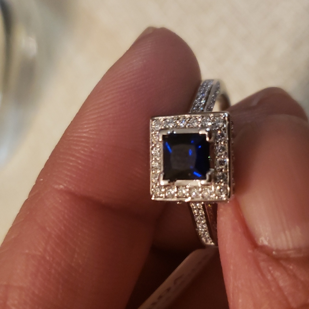 14k solid white gold sapphire ring with tons of white topaz set around